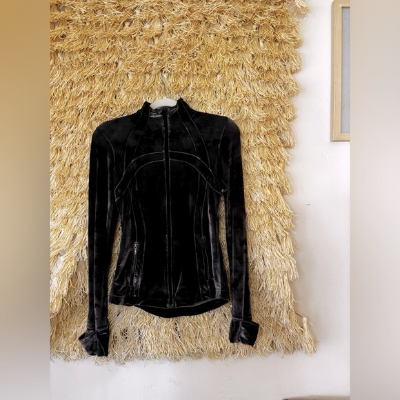 Lululemon💎NWOT💎Define Jacket *Velour💎
Interstellar Dark Grey Multi💎Size 4 - Picture 10 of 16